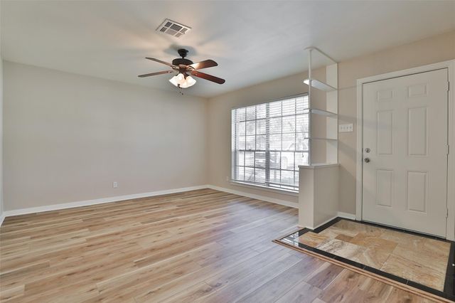 614 Kyle Street, Sugar Land, TX 77478