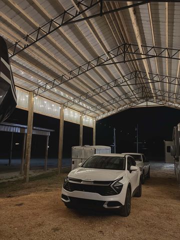 451 River Front Dr, Clifton, TN 38425