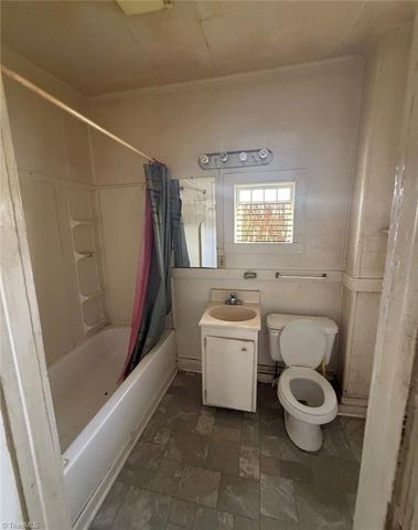 1475 W 4th Street, Winston-salem, NC 27101