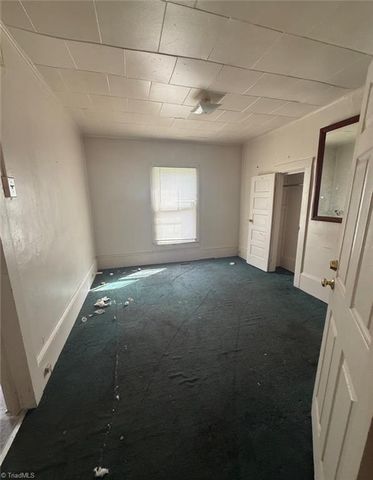 1475 W 4th Street, Winston-salem, NC 27101