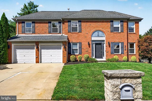 25 DOMINION DR, Marlton, NJ 08053