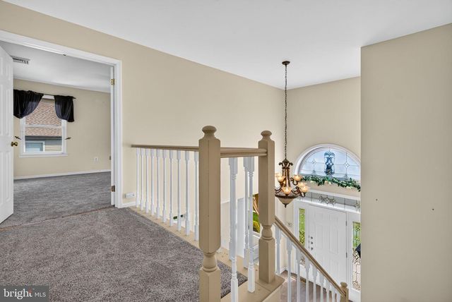 25 DOMINION DR, Marlton, NJ 08053