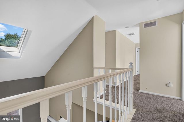 25 DOMINION DR, Marlton, NJ 08053