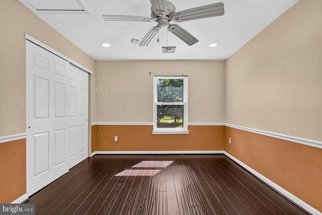 25 DOMINION DR, Marlton, NJ 08053