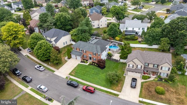 25 DOMINION DR, Marlton, NJ 08053