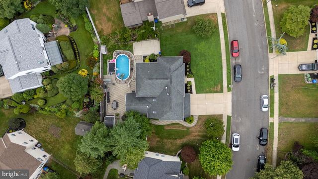 25 DOMINION DR, Marlton, NJ 08053