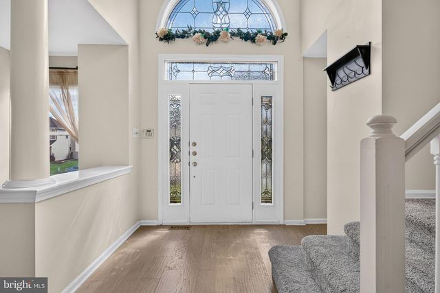 25 DOMINION DR, Marlton, NJ 08053