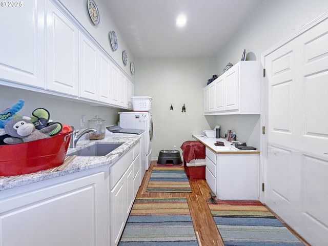 106 SCHOONER BAY Dr, Brookings, OR 97415