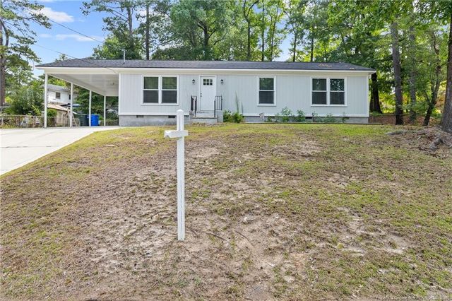 601 Woodclift Drive, Fayetteville, NC 28311