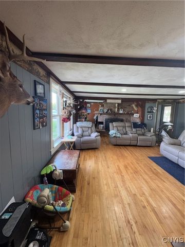 102 County Route 41a, Richland, NY 13142