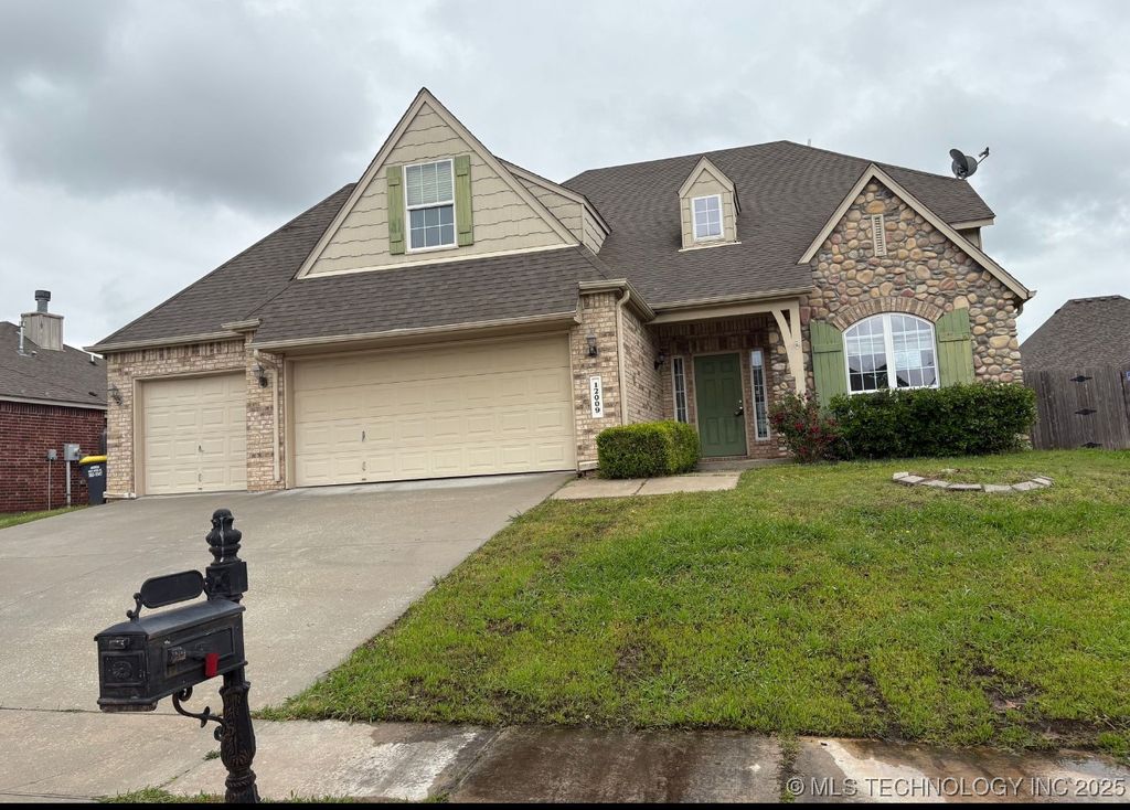 12009 S Umber Street S, Jenks, OK 74037