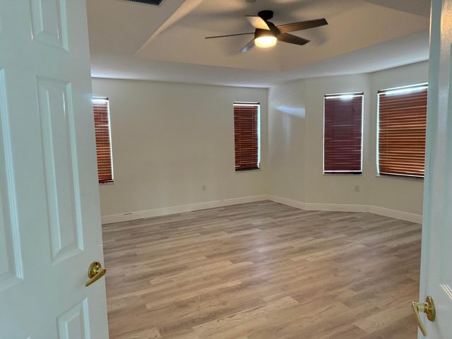 9960 Woodworth Court, Wellington, FL 33414