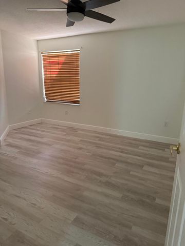 9960 Woodworth Court, Wellington, FL 33414