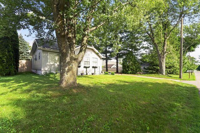 1023 Evanston Drive, Jackson, MI 49202