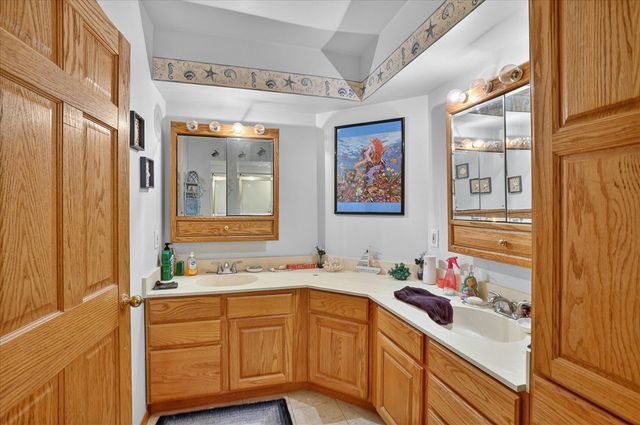1023 Evanston Drive, Jackson, MI 49202