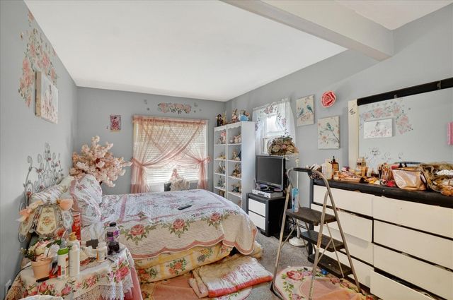 1023 Evanston Drive, Jackson, MI 49202