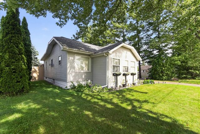 1023 Evanston Drive, Jackson, MI 49202
