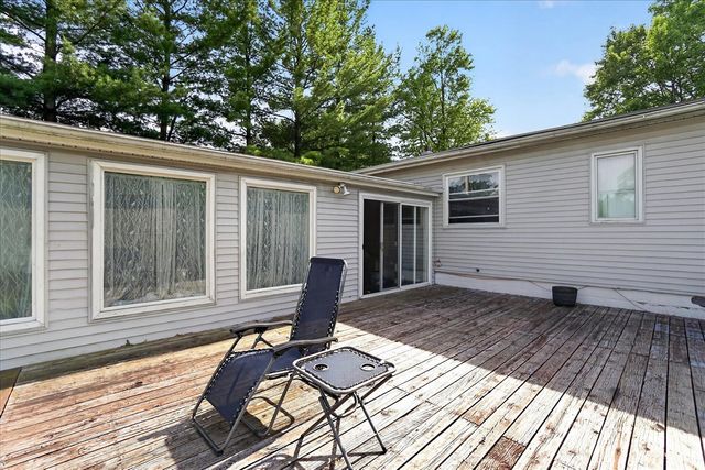 1023 Evanston Drive, Jackson, MI 49202