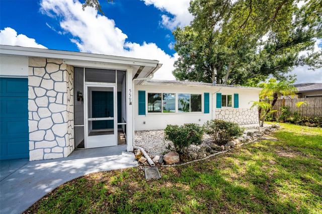 559 MOUNT VERNON DRIVE, Venice, FL 34293