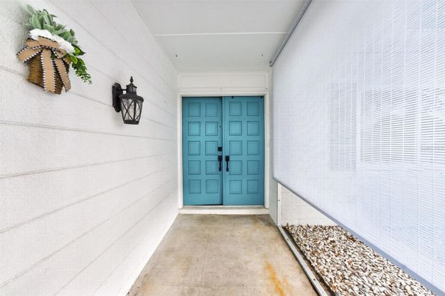 559 MOUNT VERNON DRIVE, Venice, FL 34293
