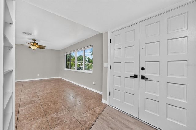 559 MOUNT VERNON DRIVE, Venice, FL 34293