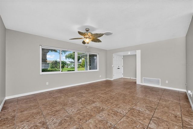 559 MOUNT VERNON DRIVE, Venice, FL 34293