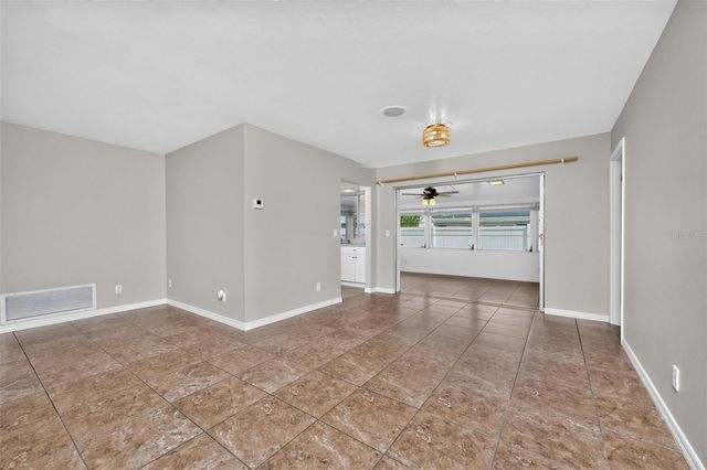 559 MOUNT VERNON DRIVE, Venice, FL 34293