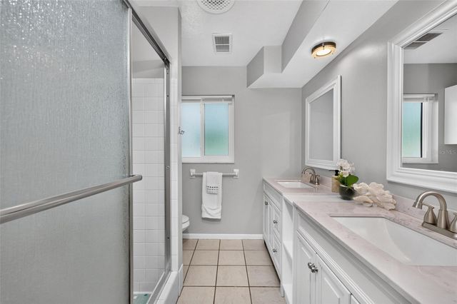 559 MOUNT VERNON DRIVE, Venice, FL 34293