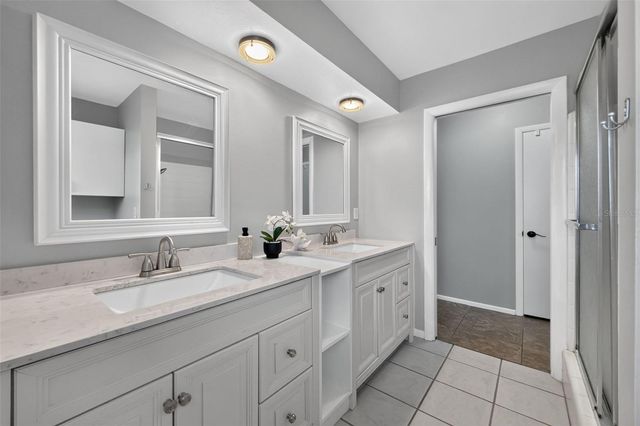 559 MOUNT VERNON DRIVE, Venice, FL 34293