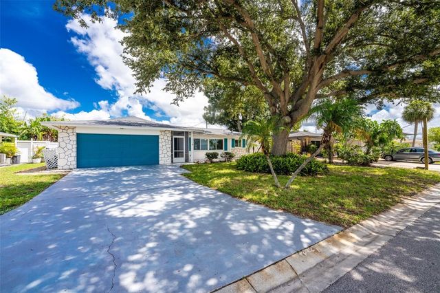 559 MOUNT VERNON DRIVE, Venice, FL 34293