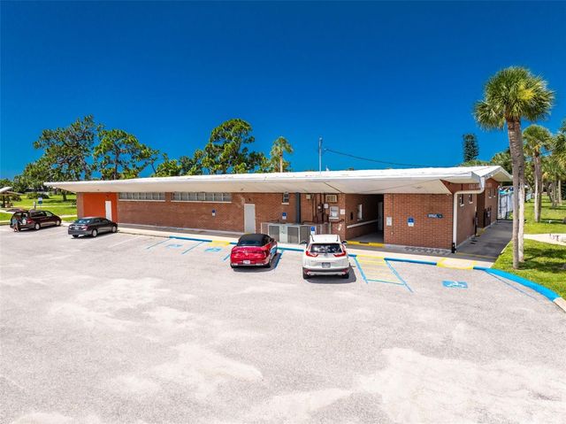 559 MOUNT VERNON DRIVE, Venice, FL 34293