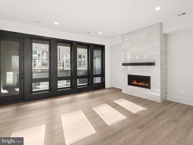 14920 DISPATCH ST, Rockville, MD 20850