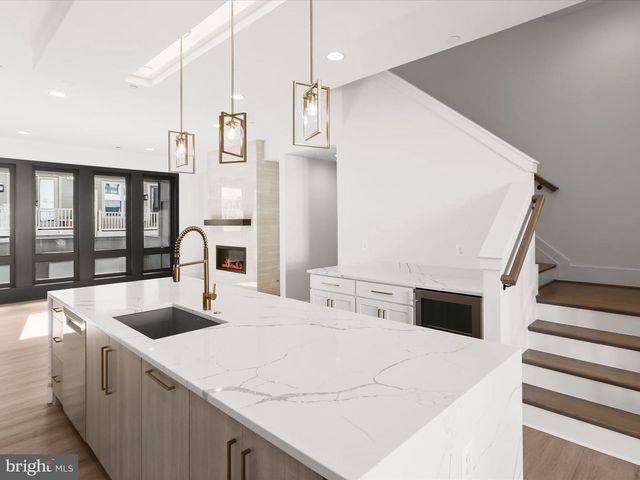 14920 DISPATCH ST, Rockville, MD 20850