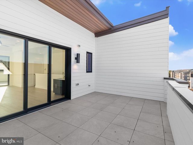 14920 DISPATCH ST, Rockville, MD 20850