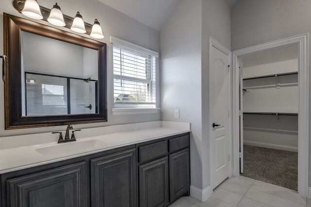 807 Imperial Way, Mansfield, TX 76063