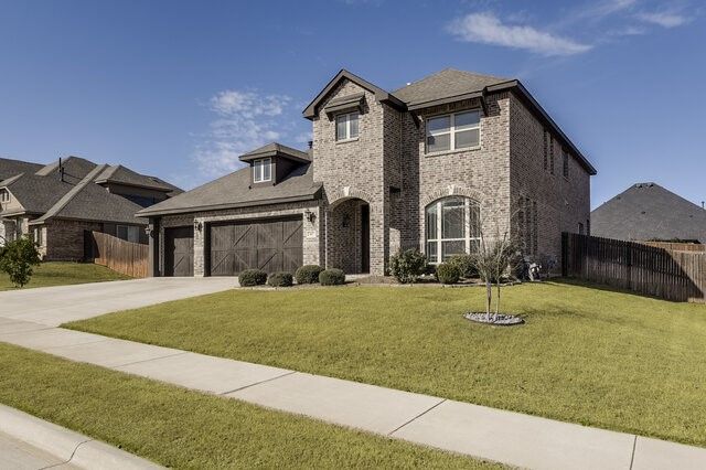 807 Imperial Way, Mansfield, TX 76063