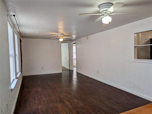 7400 High Meadow Road, Noble, OK 73068