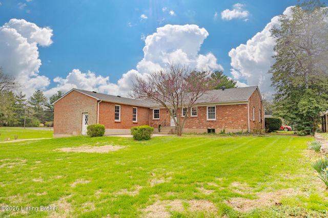 8609 Perry Rd, Louisville, KY 40222