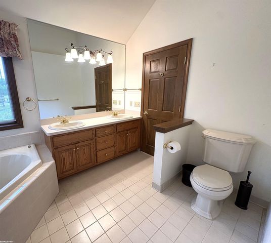 56411 Dickens Drive, Shelby Twp, MI 48316