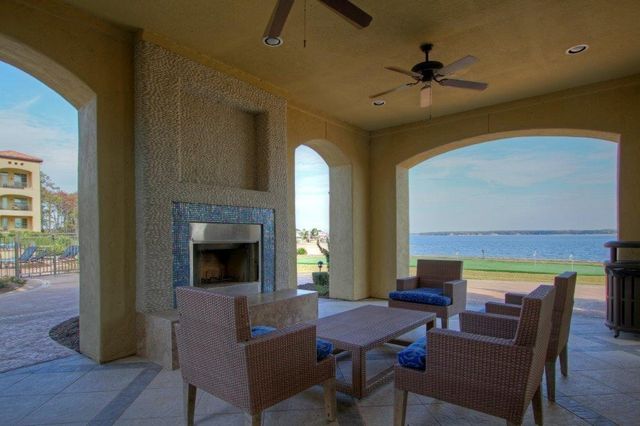 17040 Fm 1097 5201, Montgomery, TX 77356