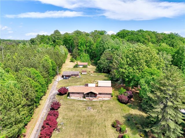 4981 Moorefield Memorial Highway, Pickens, SC 29671