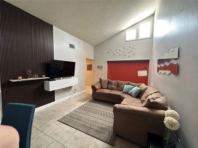 3766 SOUTHPOINTE DRIVE U5, Orlando, FL 32822