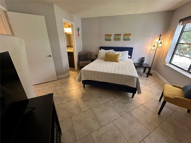 3766 SOUTHPOINTE DRIVE U5, Orlando, FL 32822