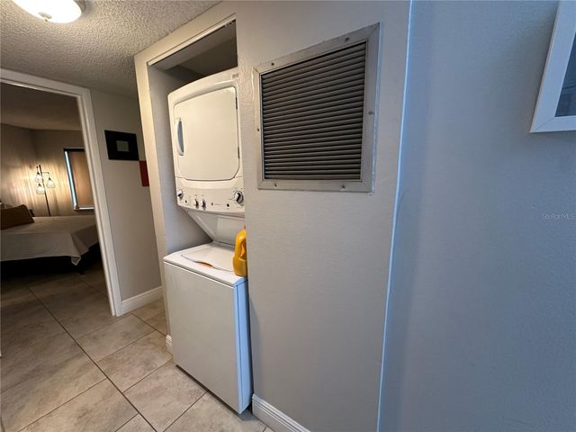 3766 SOUTHPOINTE DRIVE U5, Orlando, FL 32822