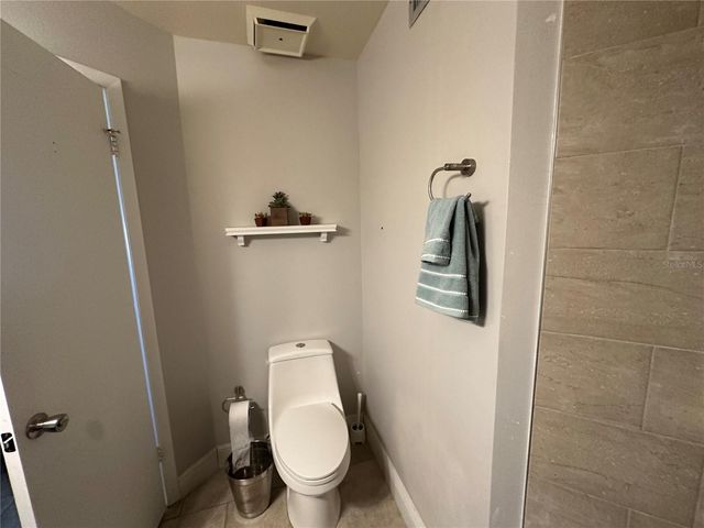 3766 SOUTHPOINTE DRIVE U5, Orlando, FL 32822