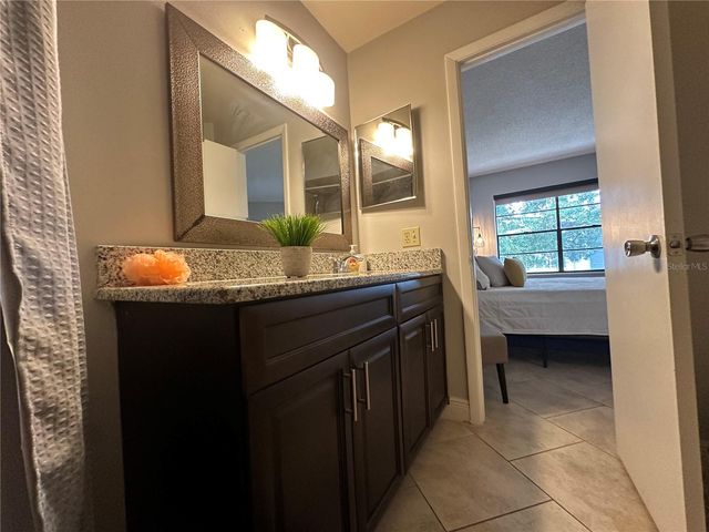 3766 SOUTHPOINTE DRIVE U5, Orlando, FL 32822