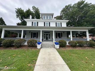 121 E 2nd Street 105, Washington, NC 27889