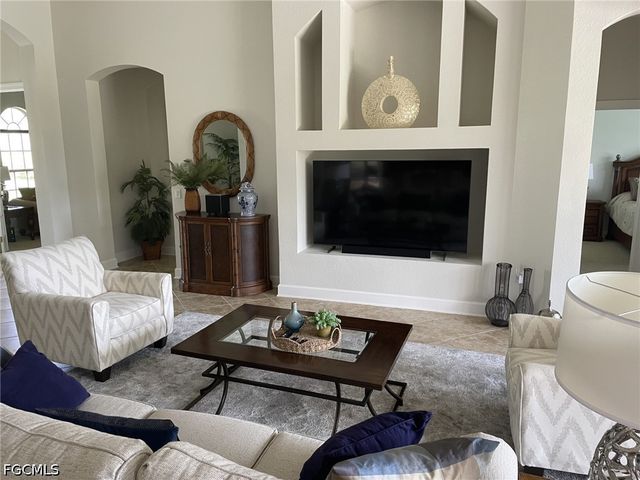 5634 Whispering Willow WAY, Fort Myers, FL 33908