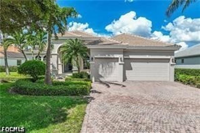 5634 Whispering Willow WAY, Fort Myers, FL 33908