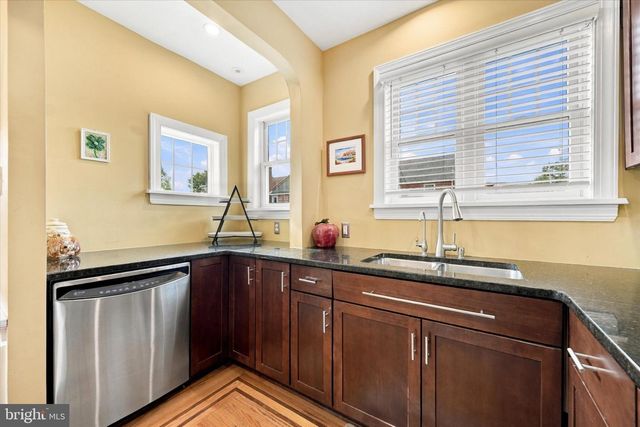 2208 HIGHLAND PL, Wilmington, DE 19805